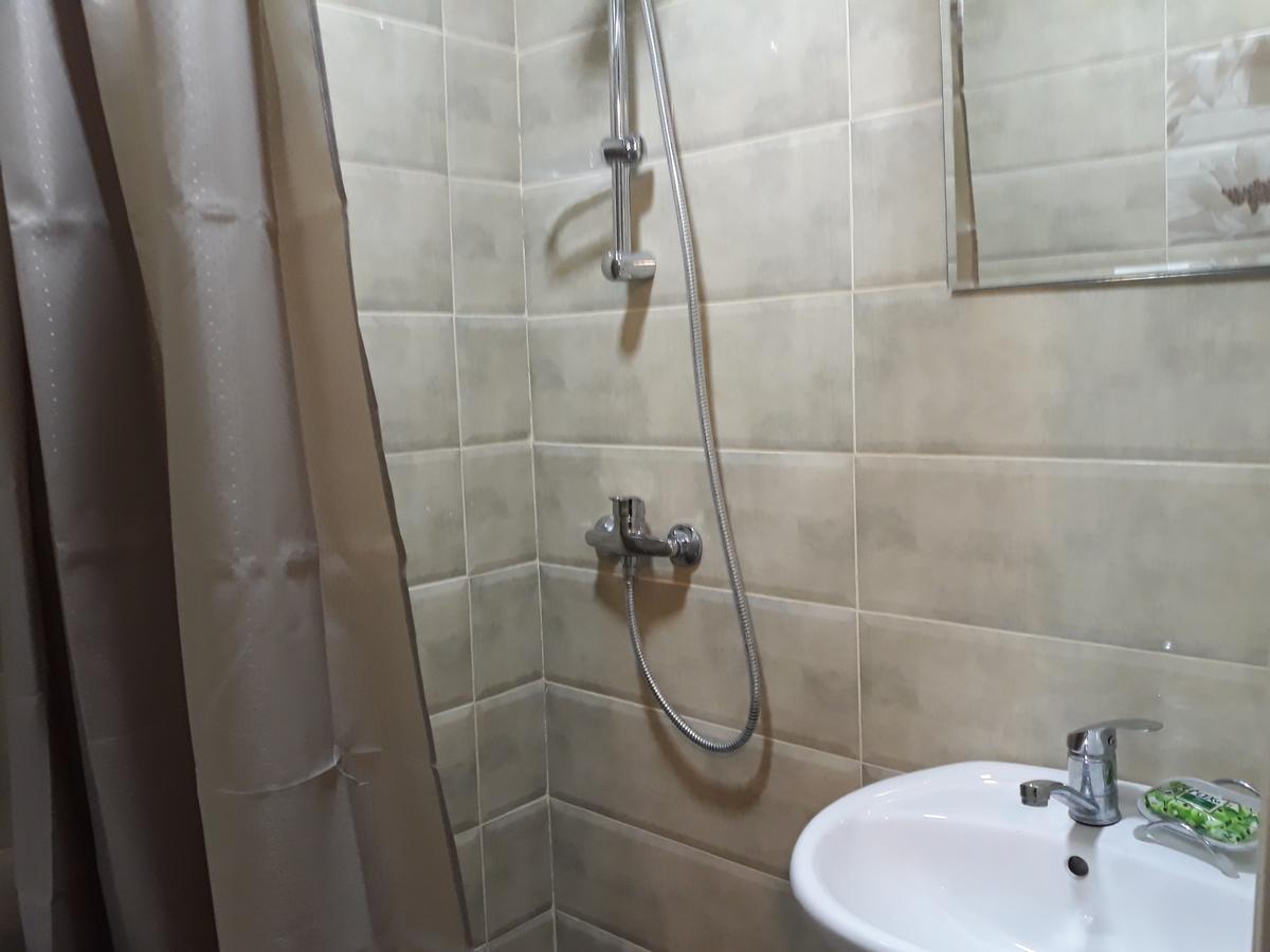 Rati Apartments Тбілісі Екстер'єр фото